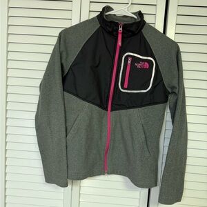 The north face girls jacket size 14-16
